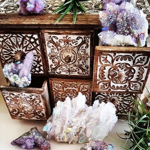 Meet your Posher, Lux